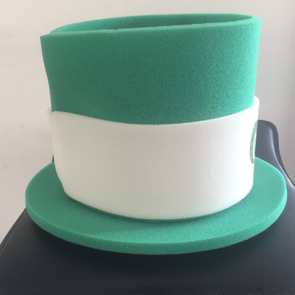 NWOT: St. Patrick’s Day Carlsberg Shamrock Hat NEW - Picture 6 of 7